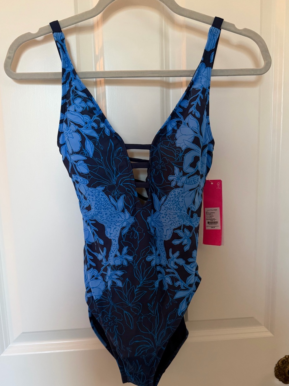Lilly Pulitzer Navy and Bright Blue Floral-Print One-Piece Swimsuit. Classic